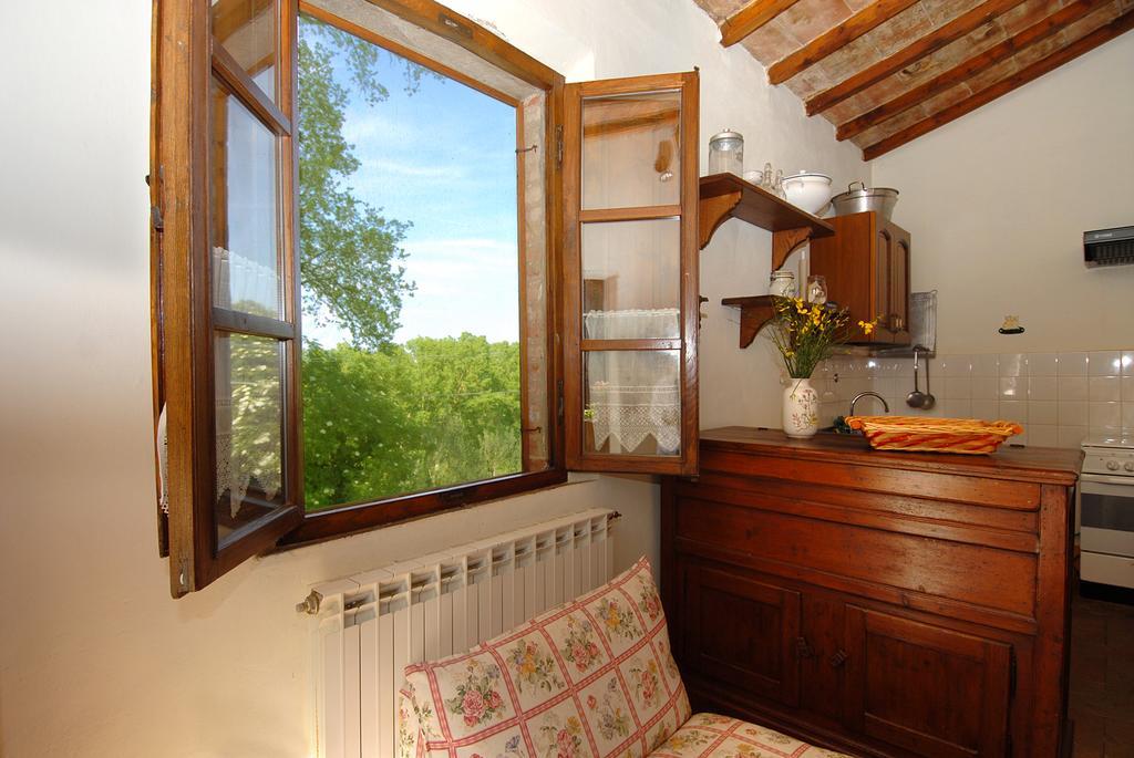 Podere Santaadele Farm stay *